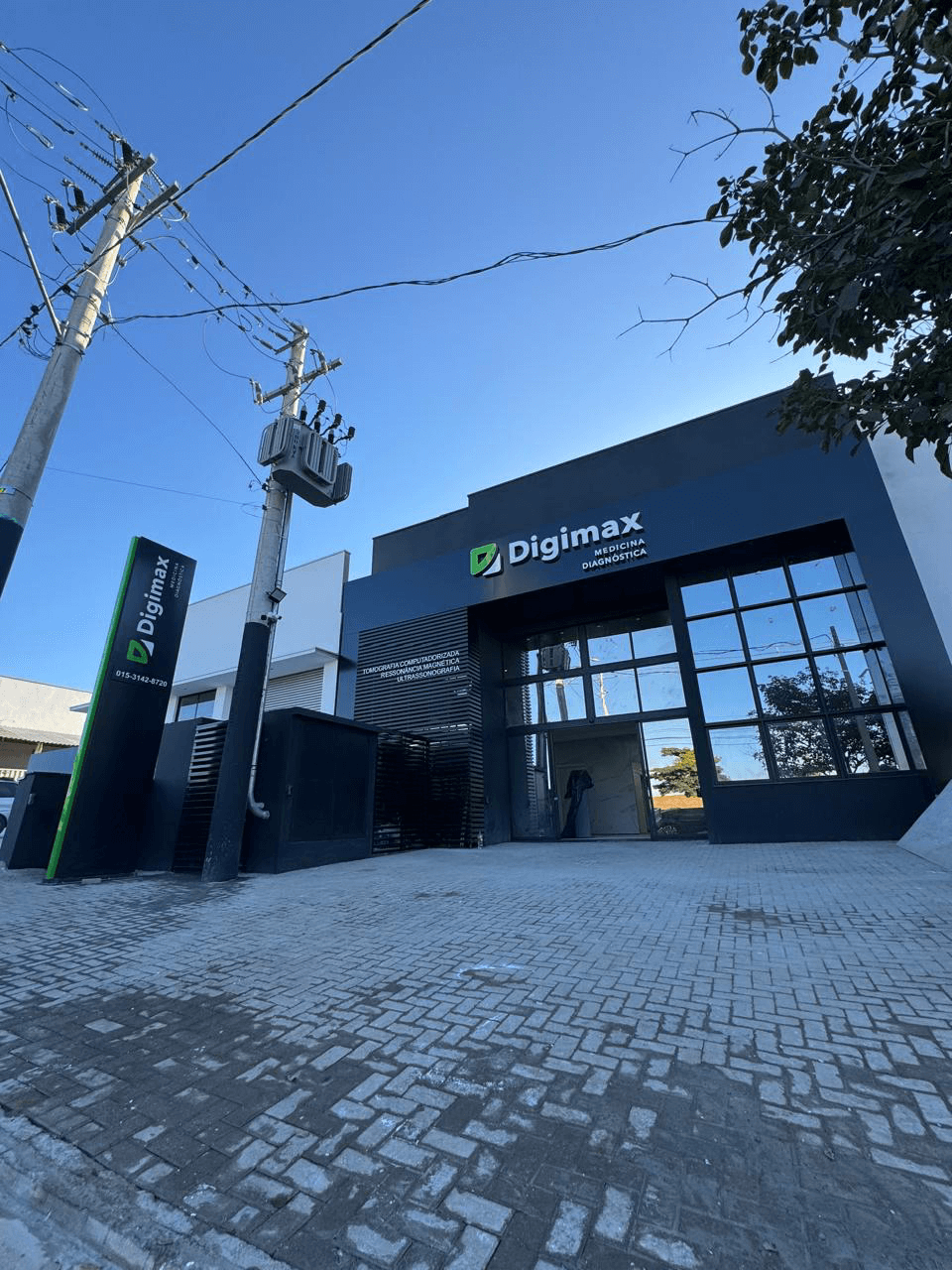 Fachada da clínica Digimax construída pela Q.Obra em São Paulo